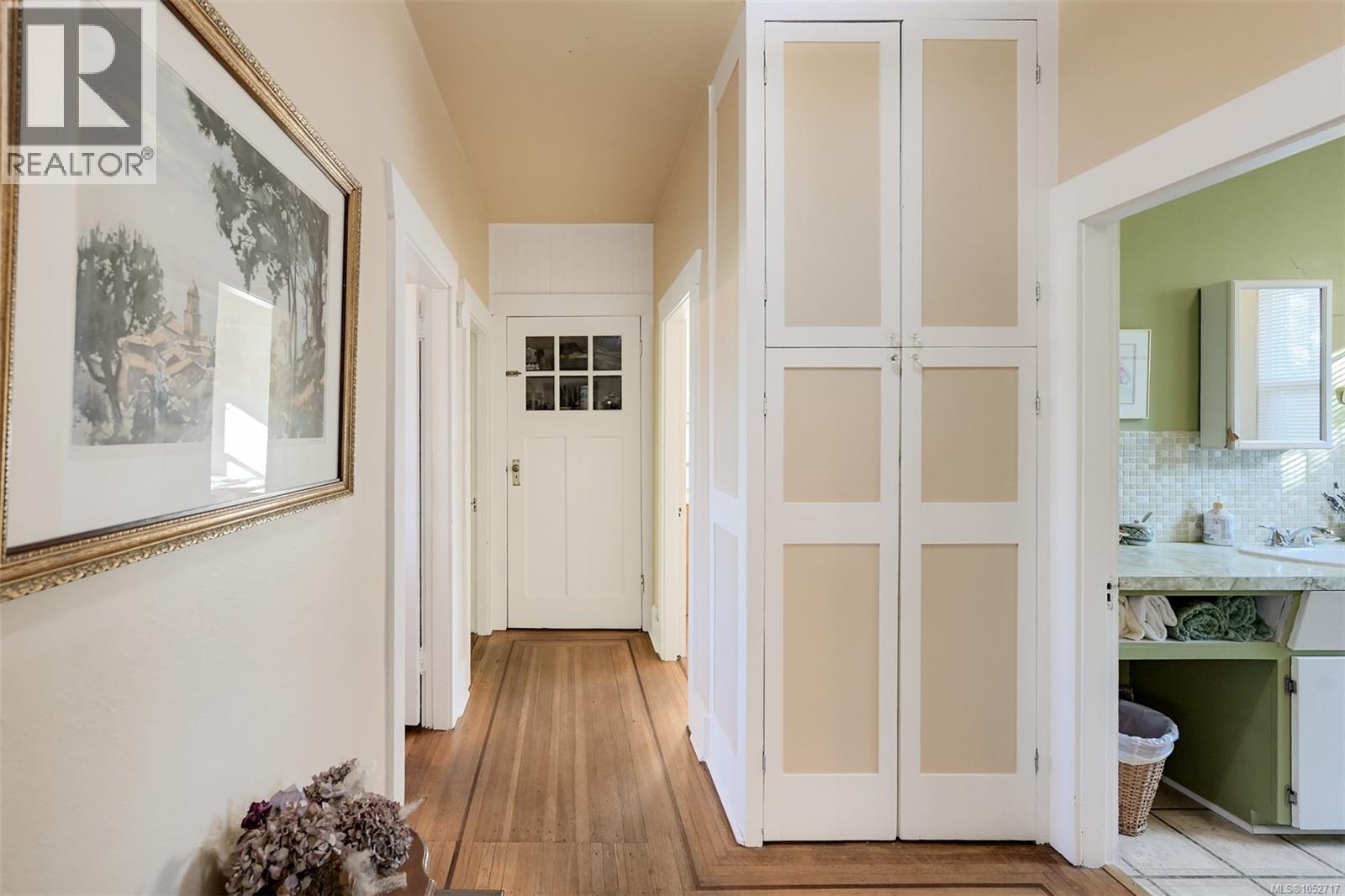 145 Beechwood Ave - 25