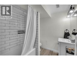 450 Highland Road E, Kitchener, ON N2M3W7 Photo 33