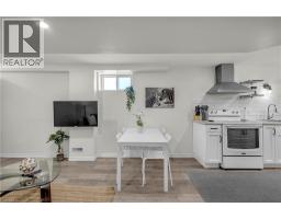 450 Highland Road E, Kitchener, ON N2M3W7 Photo 24