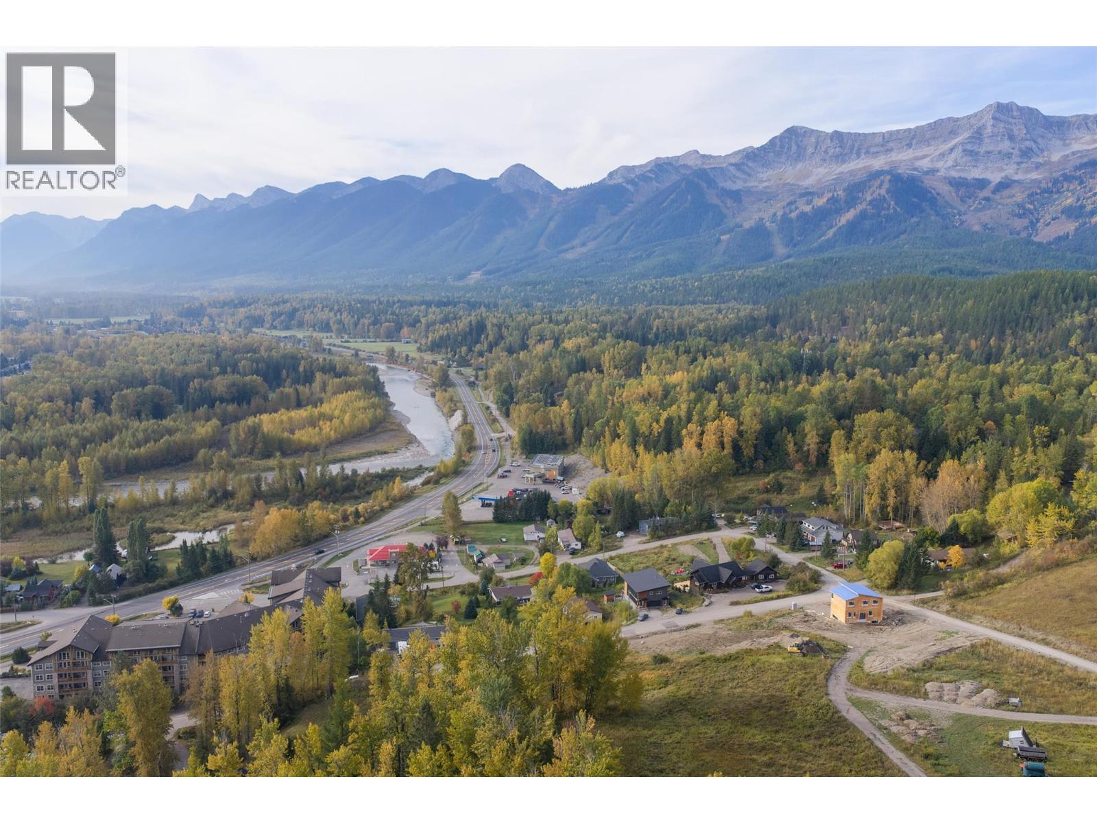 1653 Mcleod Avenue, Fernie - Image 1