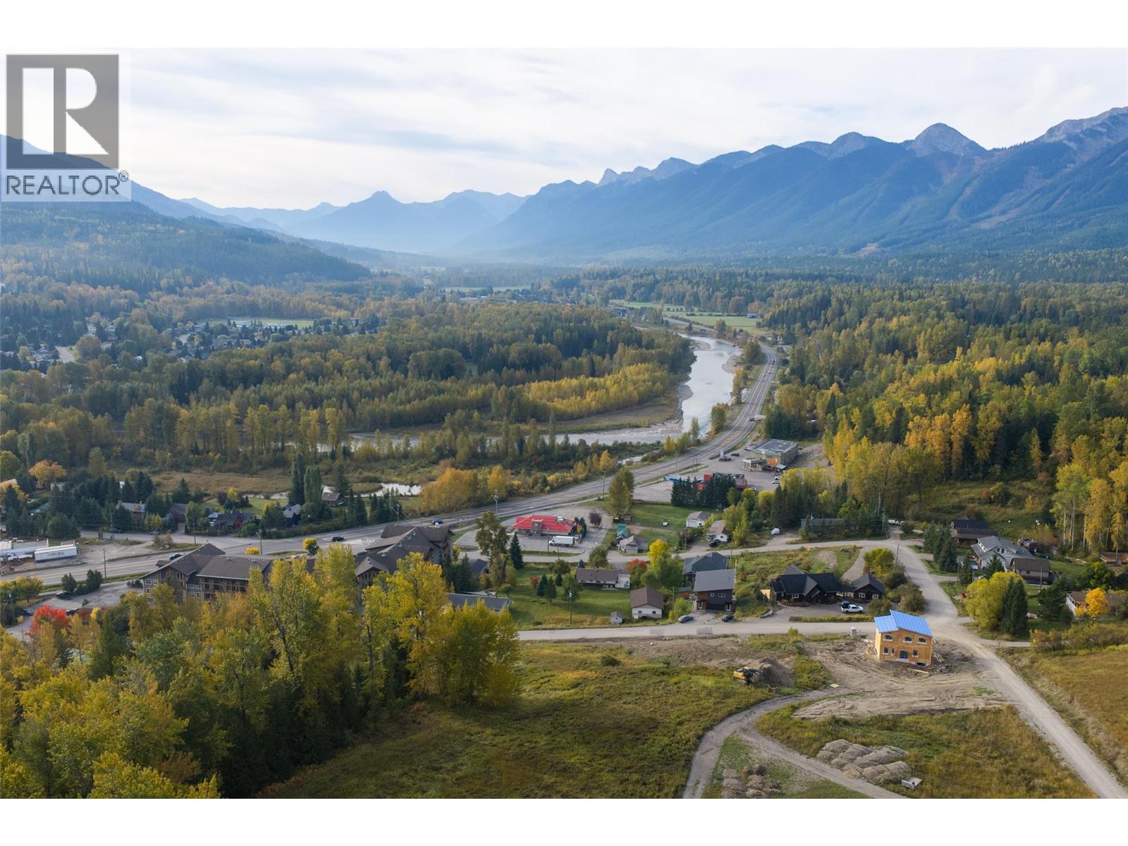 1653 Mcleod Avenue, Fernie - Image 1