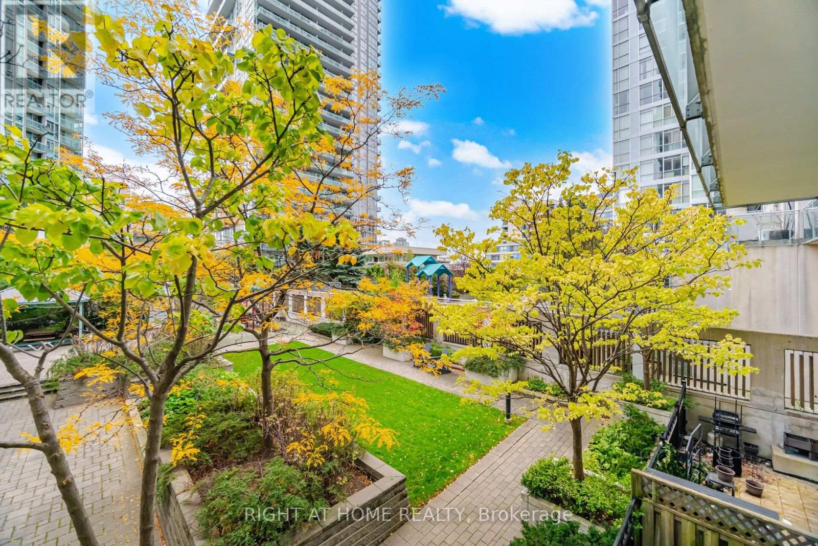 604- 3939 Duke of York Boulevard, Mississauga, ON photo 33