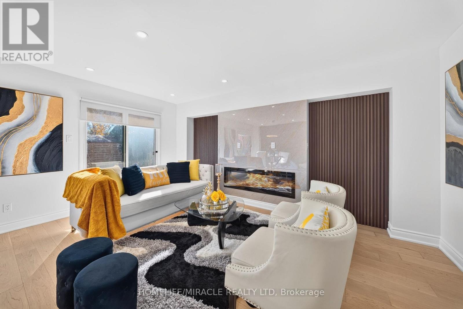 3034 RUNCORN ROW - 13
