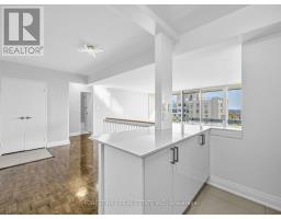 1811 - 377 Ridelle Avenue, Toronto, ON M6B1K2 Photo 14