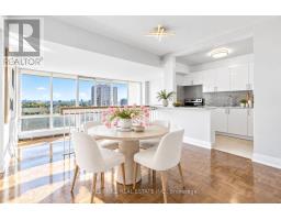 1811 - 377 Ridelle Avenue, Toronto, ON M6B1K2 Photo 10
