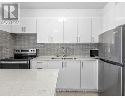 1811 - 377 Ridelle Avenue, Toronto, ON M6B1K2 Photo 12