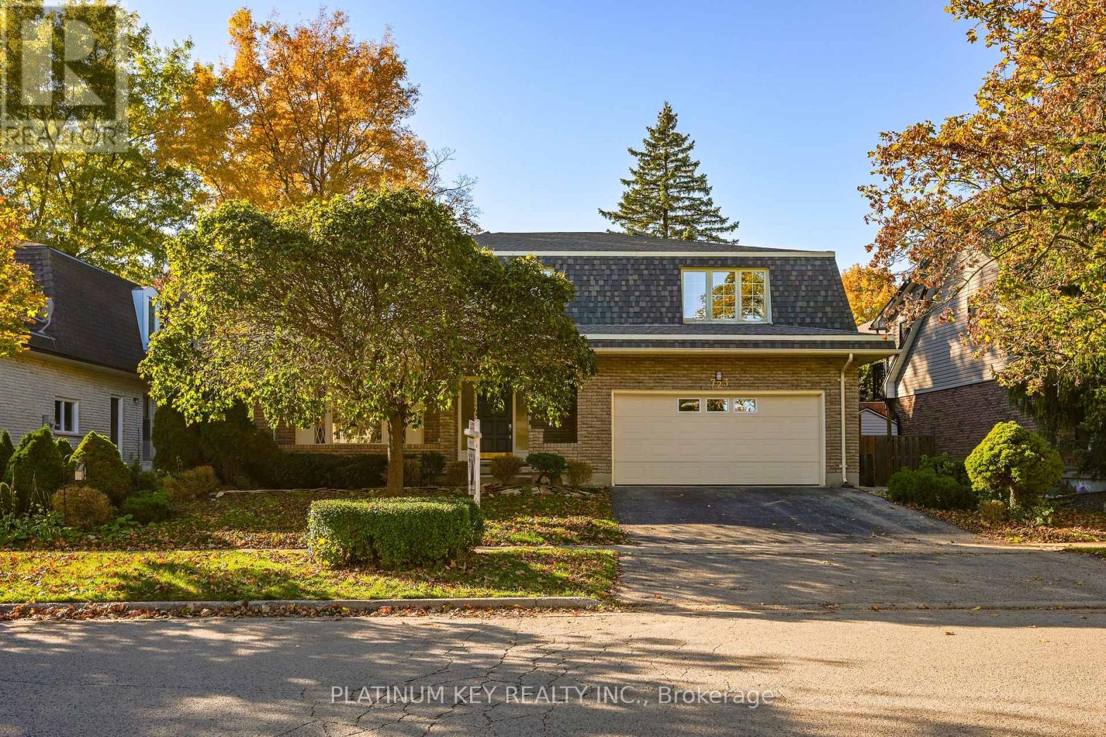 723 Cranbrook