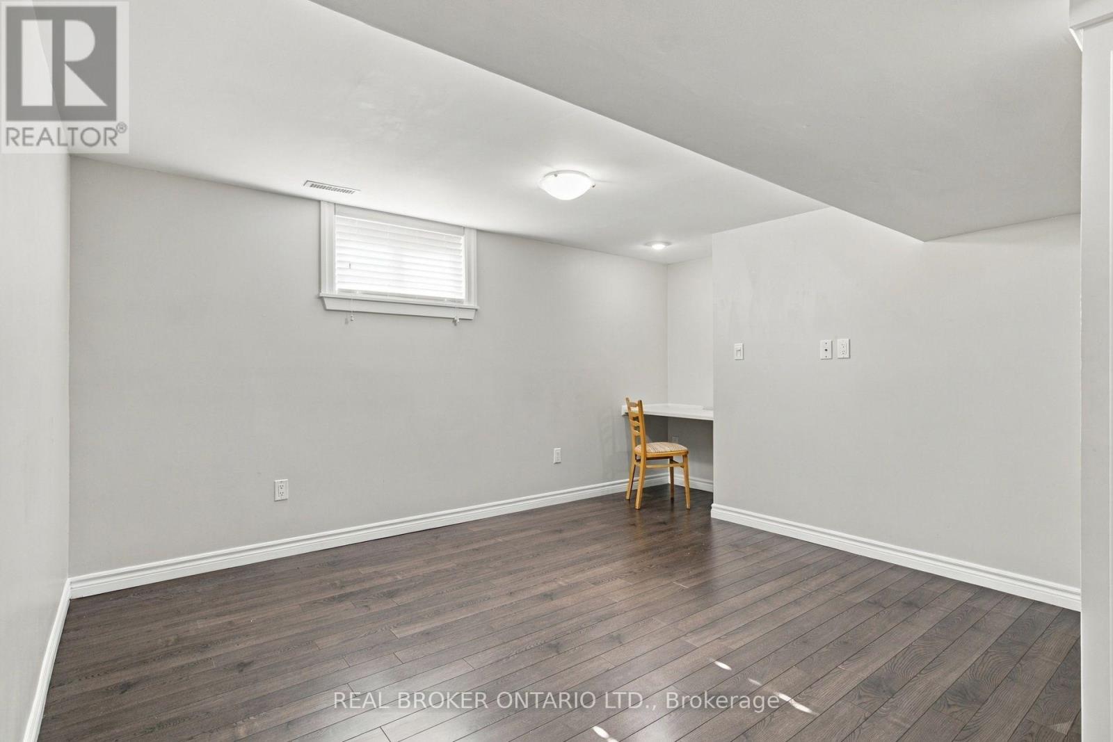 52 Dudhope Avenue, Cambridge, ON photo 24