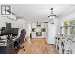 98 Homco Drive Drive, New Minas, NS B4N3Y5 Photo 11
