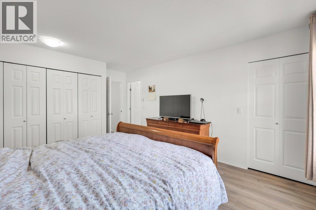 Photo of 19 3711 ROBSON COURT 16
