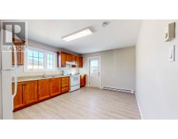 132 St.Thomas Line thumbnail 10