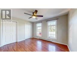 132 St.Thomas Line thumbnail 14
