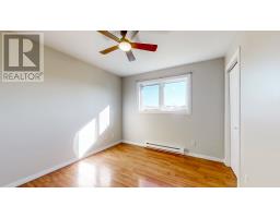 132 St.Thomas Line thumbnail 17