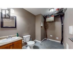 132 St.Thomas Line thumbnail 31