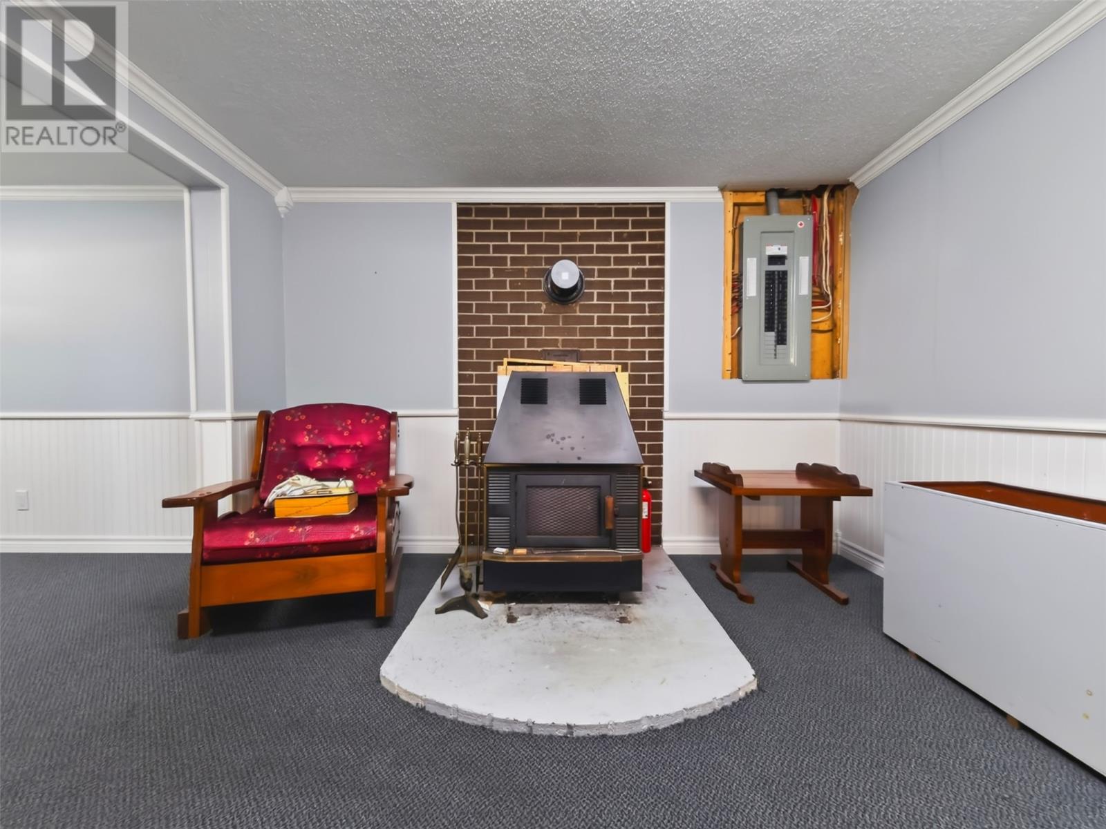 22 Emerald Avenue - 38