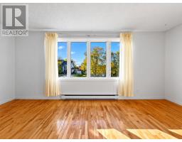 22 Emerald Avenue thumbnail 24