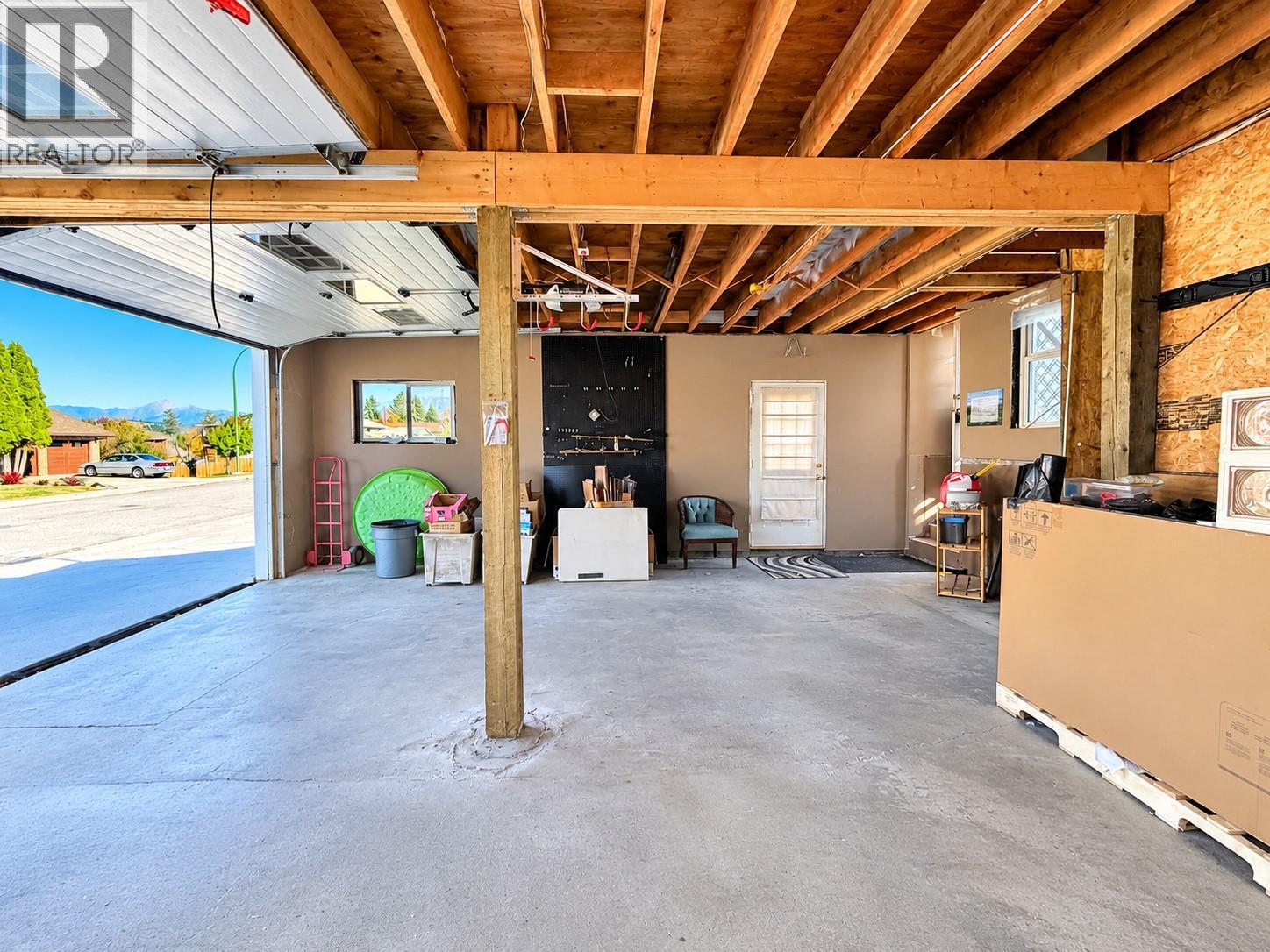 527 16TH Street S - 41