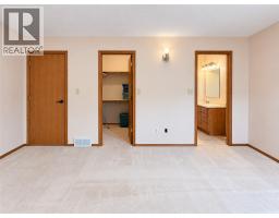 527 16th Street S, Cranbrook, BC V1C5V4 Photo 18