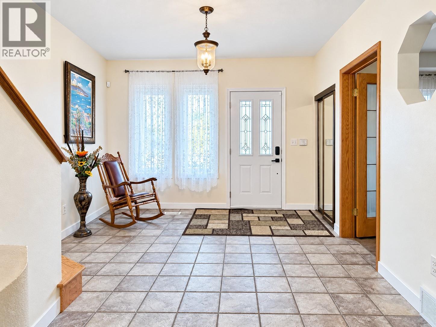 527 16TH Street S - 35