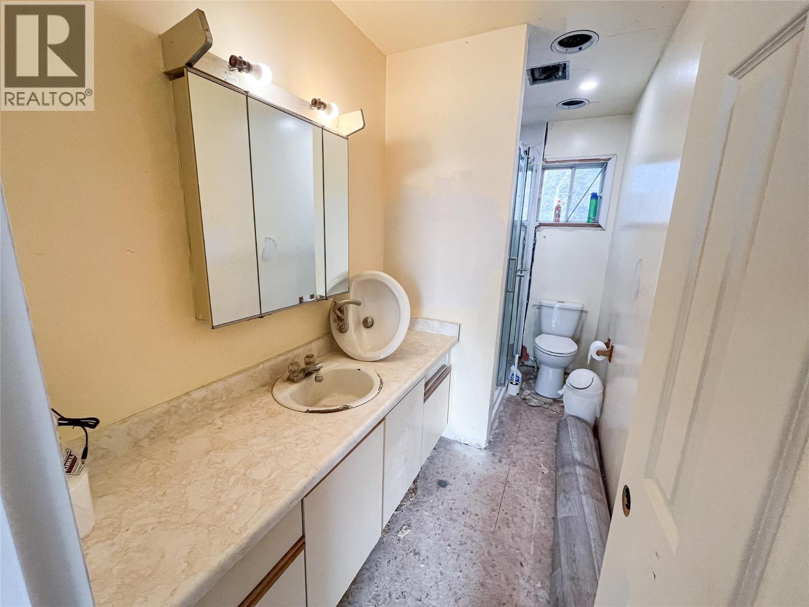 36 Kiskatinaw Place - 11
