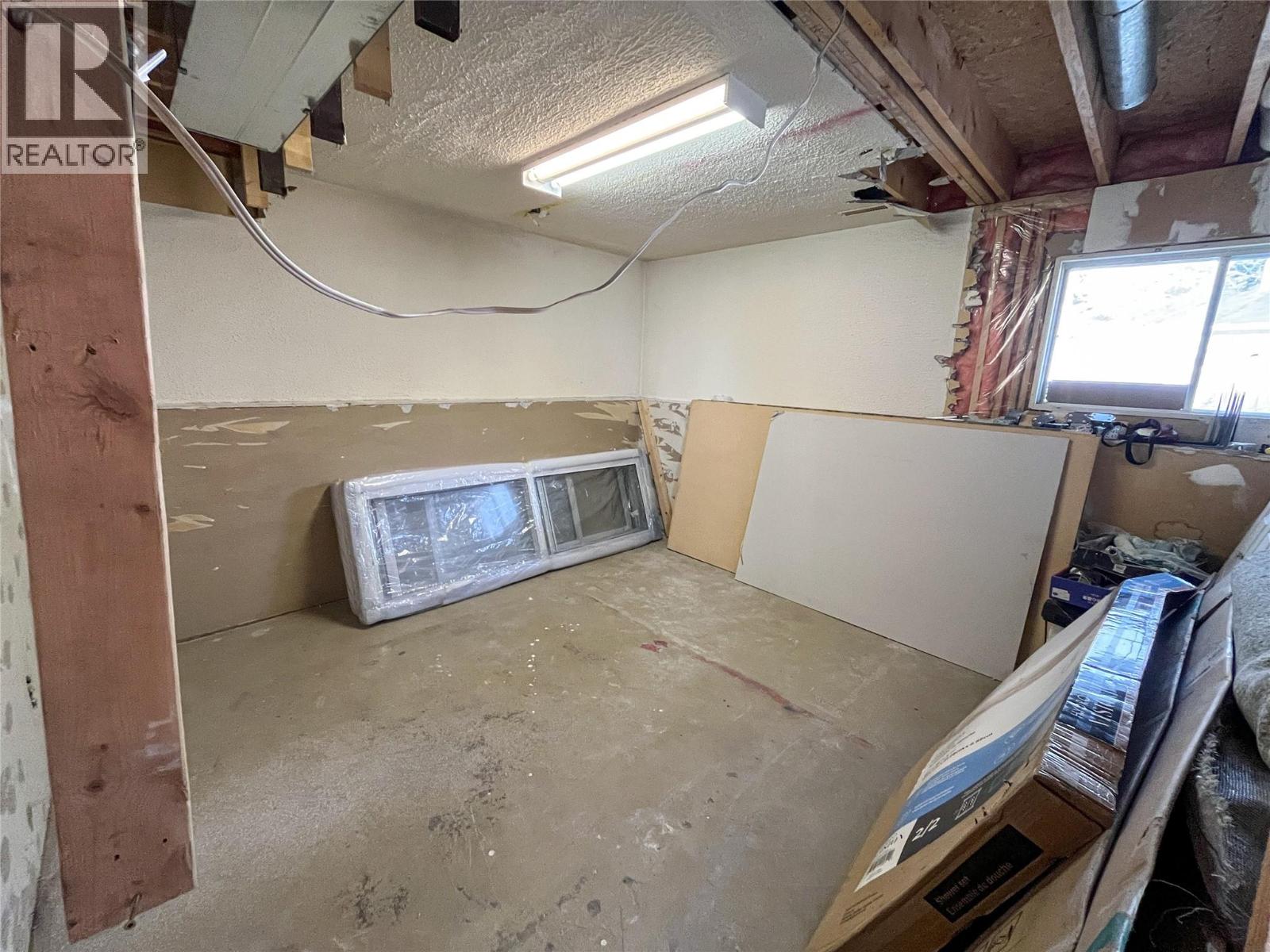 36 Kiskatinaw Place - 19