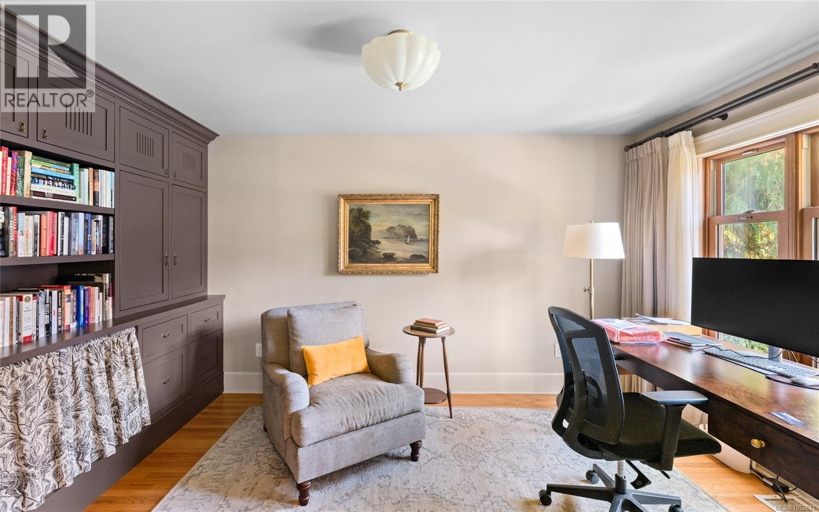  964 Newport Avenue, Oak Bay