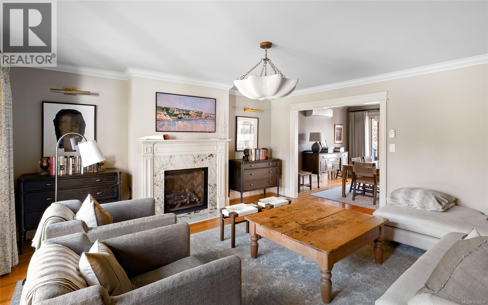 964 Newport Ave - 6