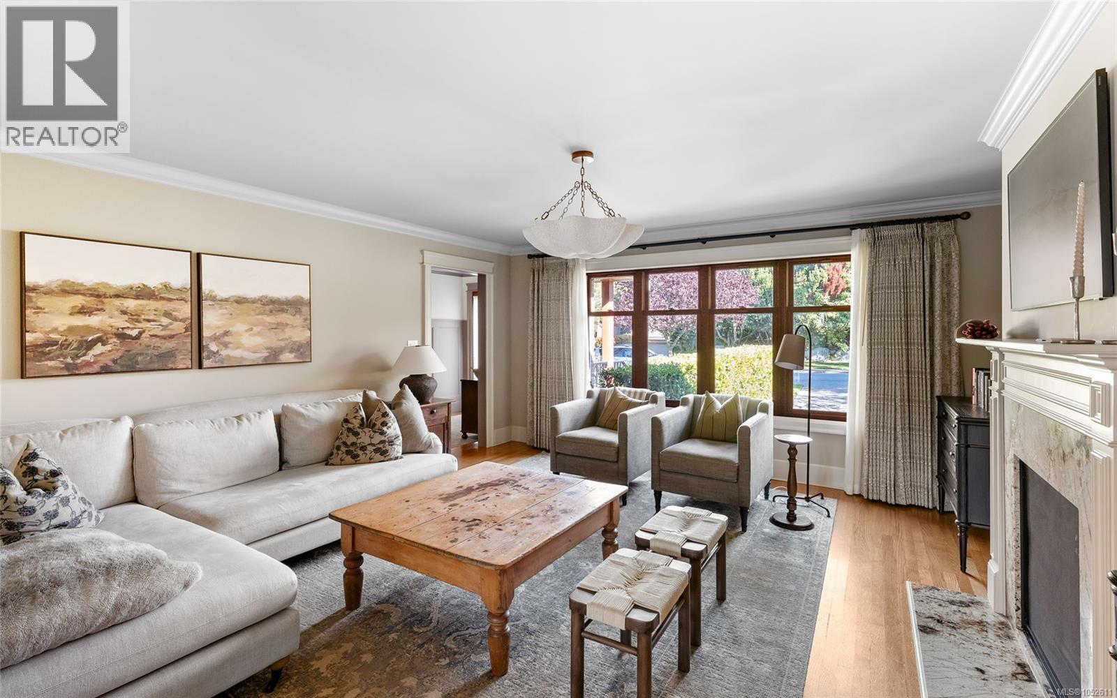  964 Newport Avenue, Oak Bay