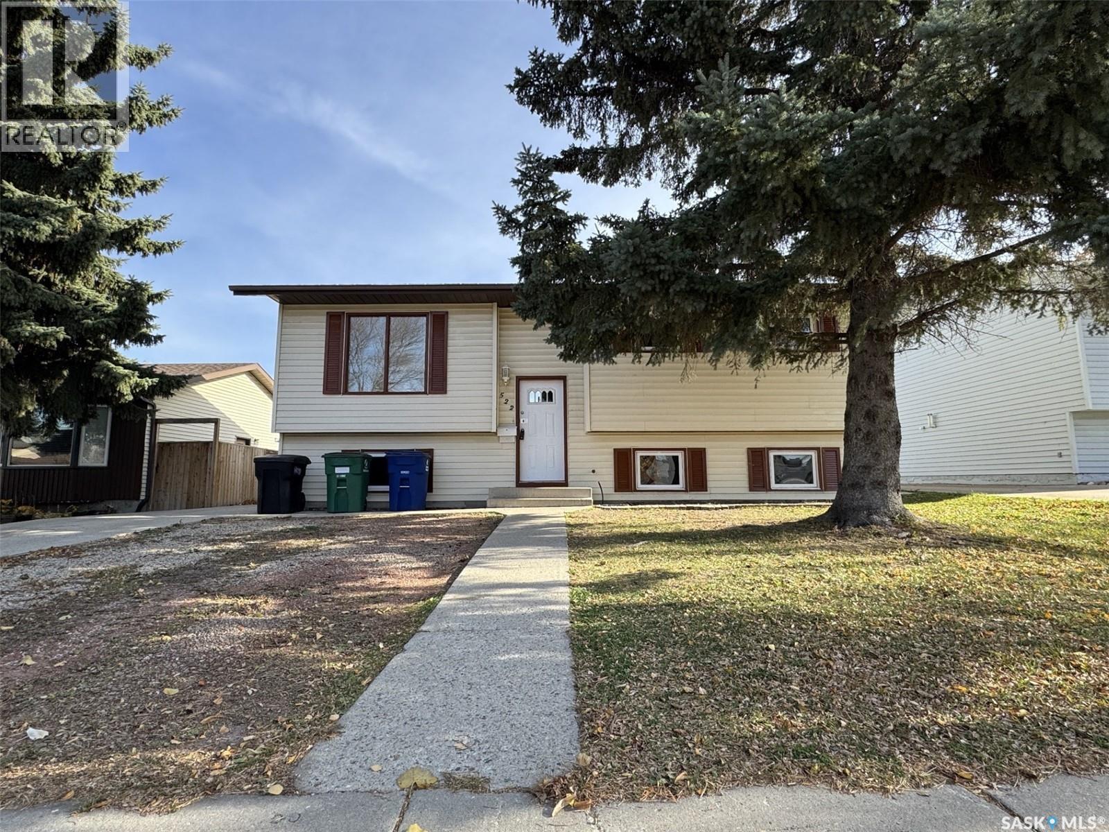 522 Silverwood ROAD, Saskatoon — photo 2