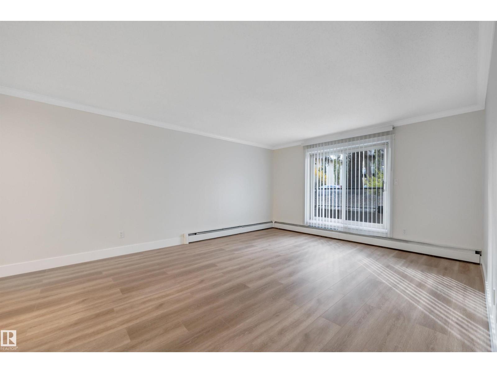 #006 10520 80 AV NW, Edmonton — photo 20