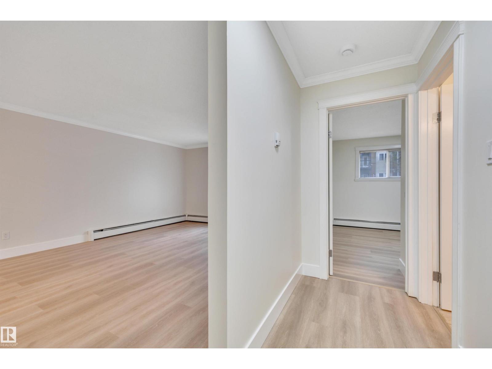 #006 10520 80 AV NW, Edmonton — photo 21