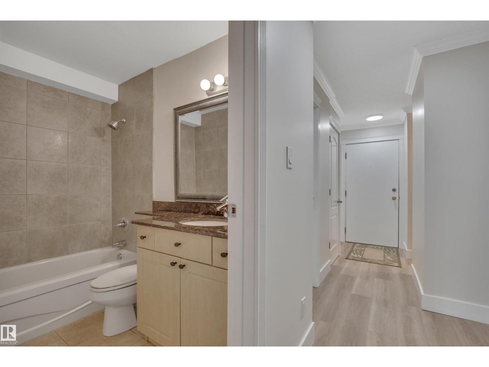 #006 10520 80 AV NW, Edmonton — photo 26