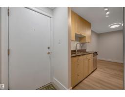#006 10520 80 Av Nw, Edmonton, AB T6E1V3 Photo 9