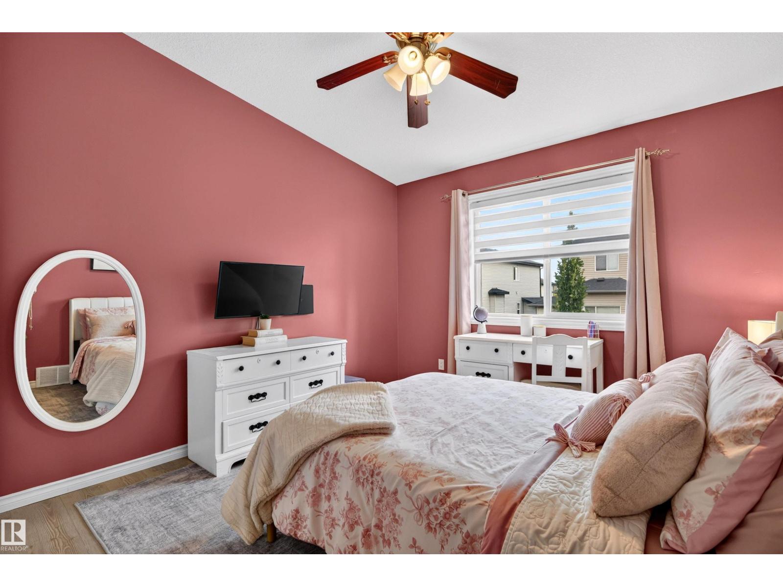 9406 83 Avenue, photo 19