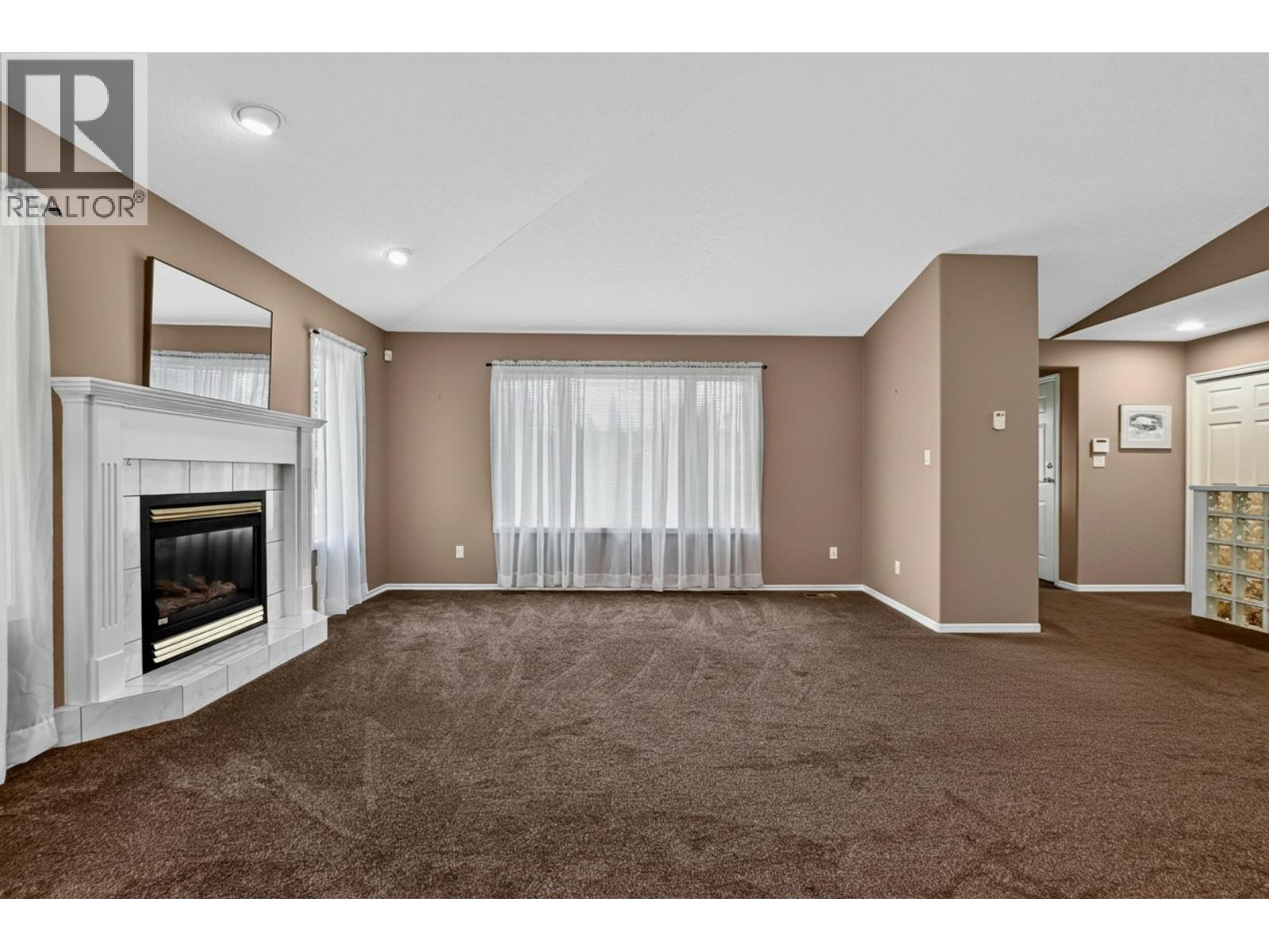 9288 SUMMERSET PLACE - 7