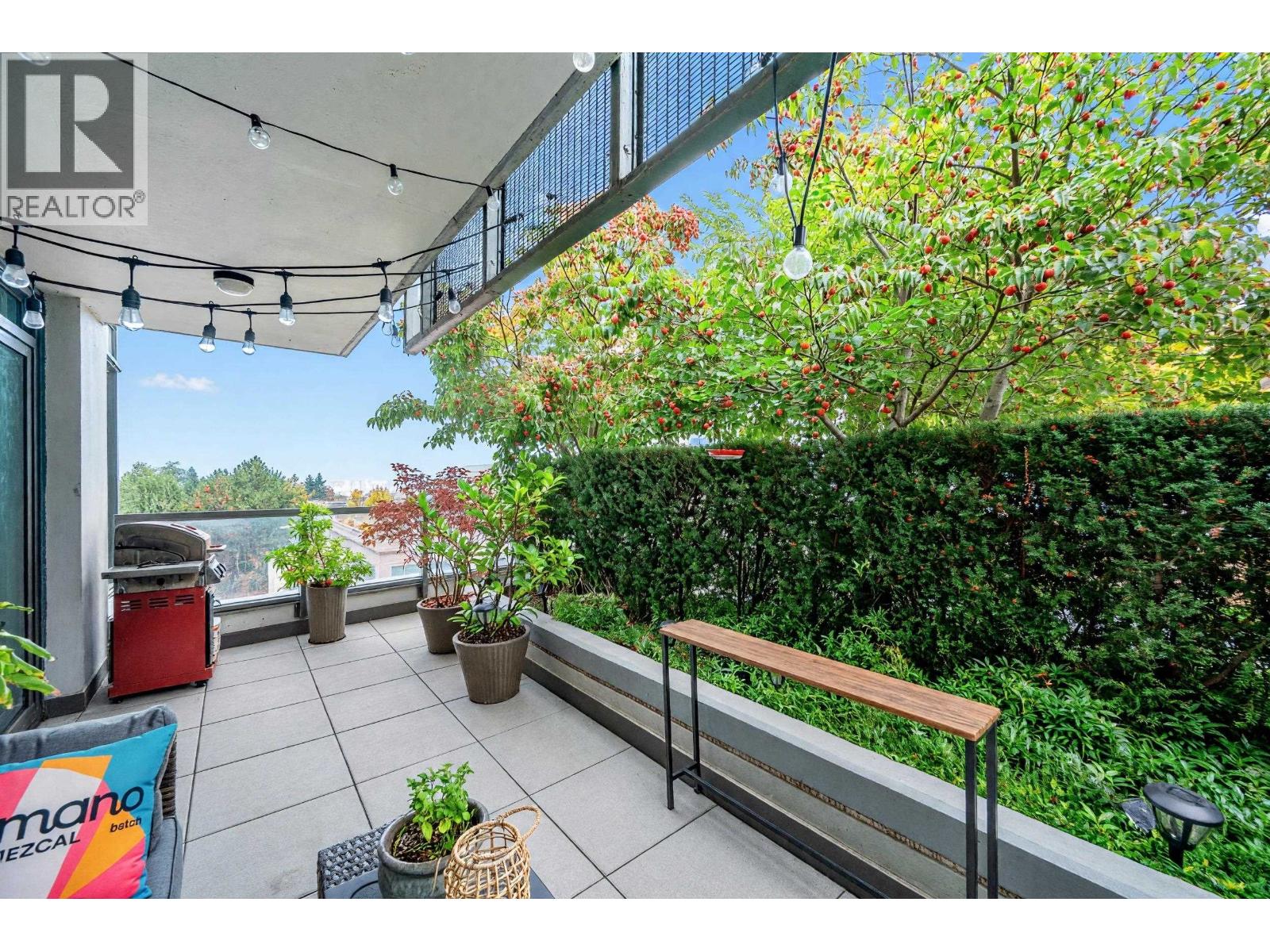 Photo of 865 2080 W BROADWAY 26