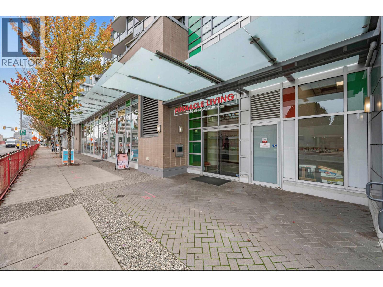Photo of 865 2080 W BROADWAY 36