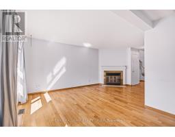 Primary Bedroom - 154 Presland Road, Ottawa, ON K1K4J7 Photo 11