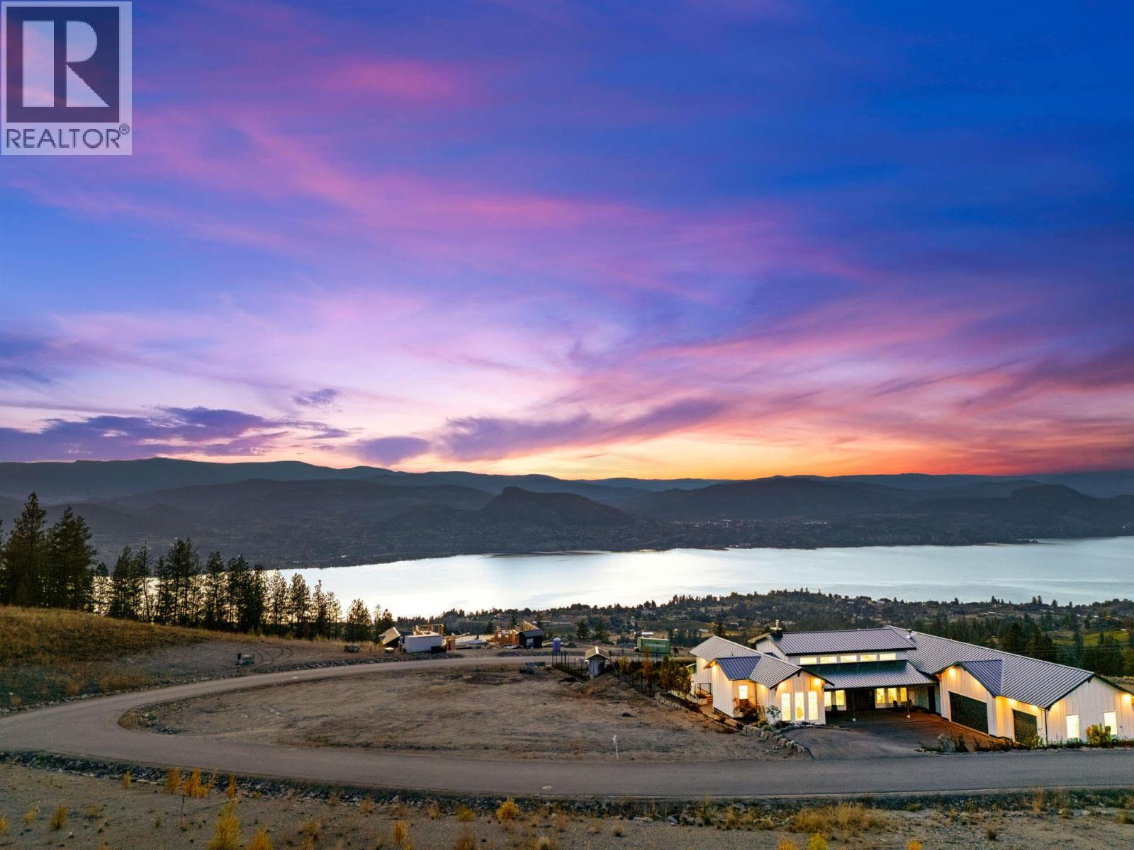  215 Benchlands Drive, Naramata