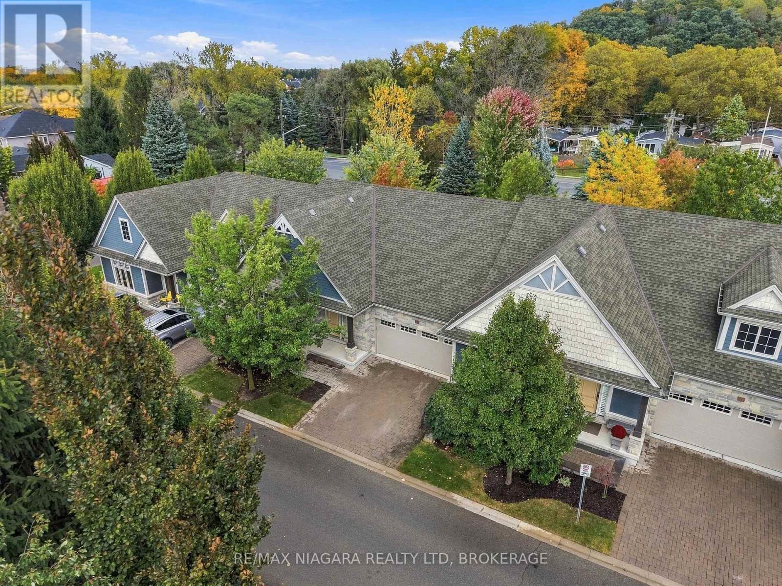 3 HILLSIDE DRIVE - 39