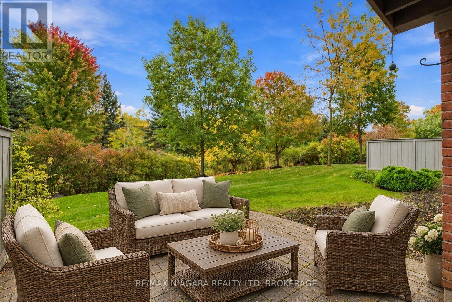 3 HILLSIDE DRIVE - 6