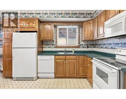 Eating area - 3172 Clemenceau Boulevard, Windsor, ON N8T2R5 Photo 9