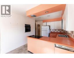 2878 W 14th Avenue, Vancouver, BC V6K2X4 Photo 11