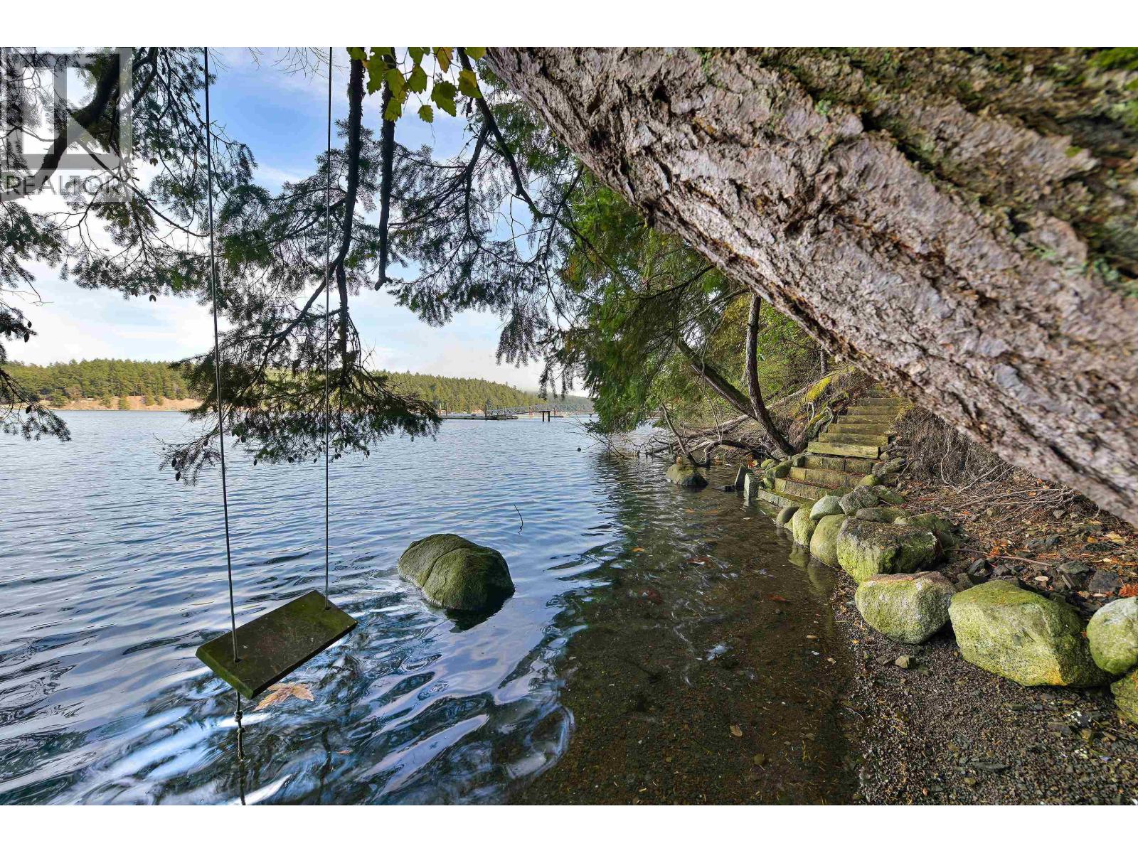 706 HORTON BAY ROAD, Mayne Island