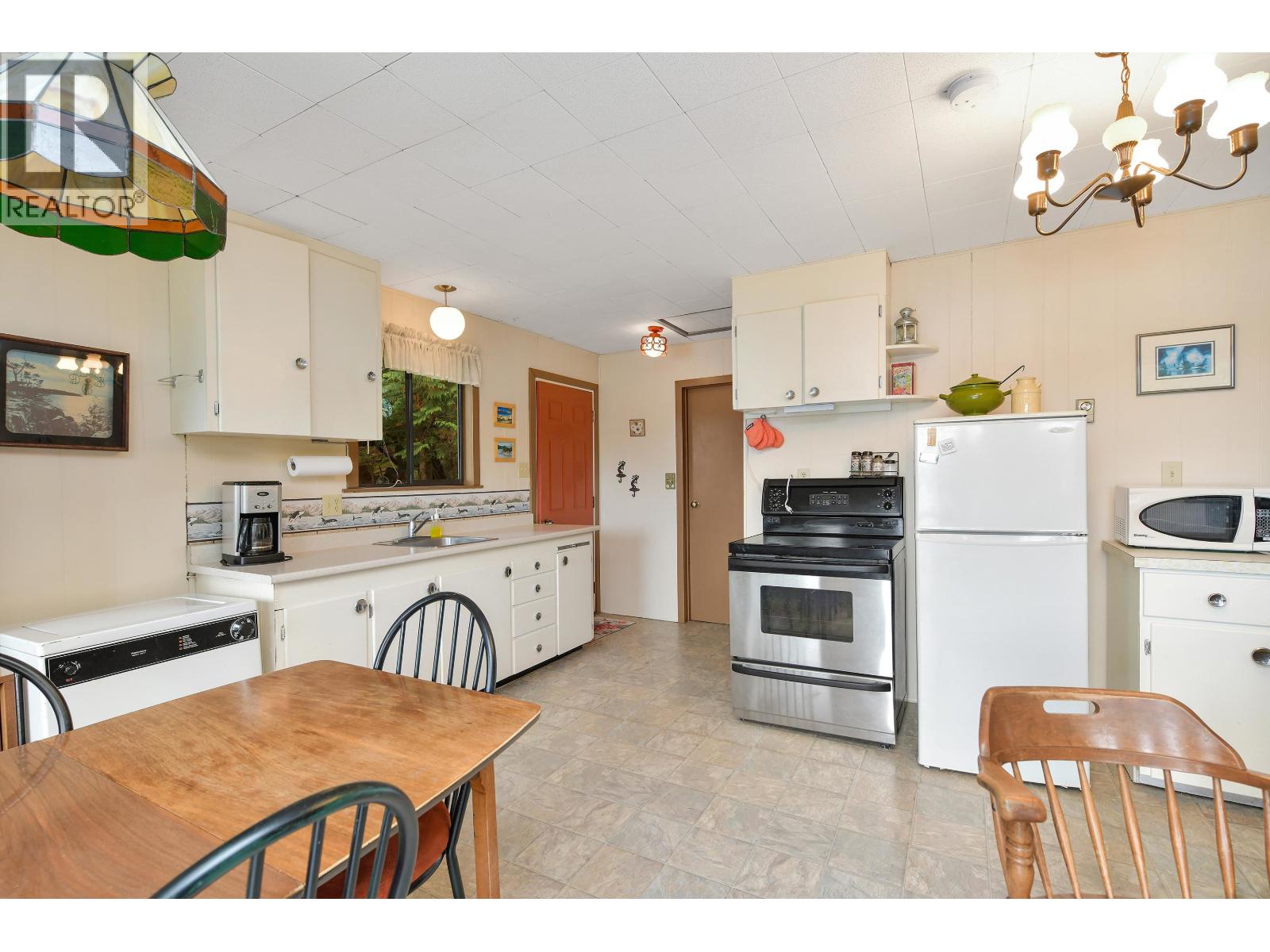 706 HORTON BAY ROAD, Mayne Island - Image 1