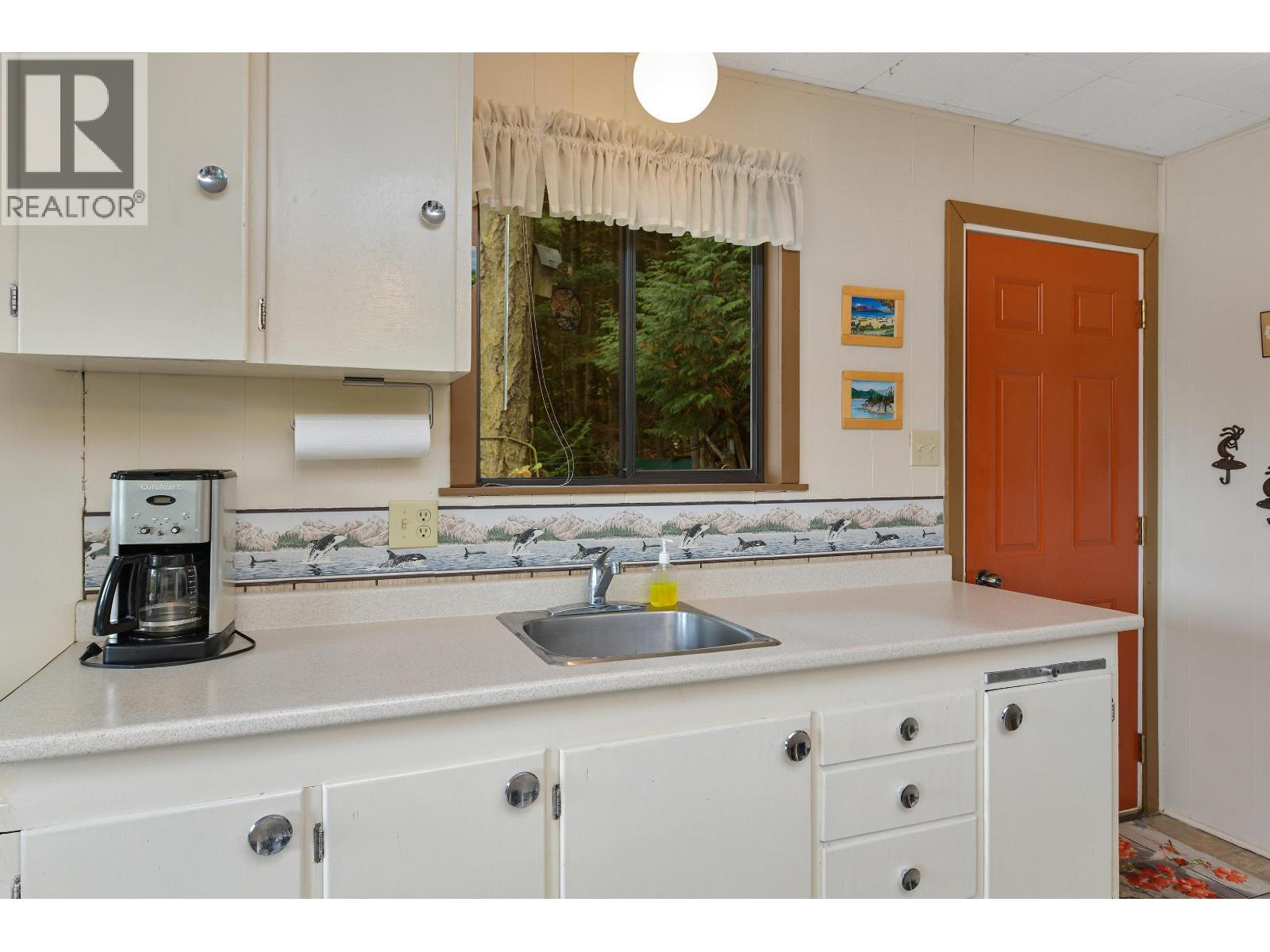 706 HORTON BAY ROAD, Mayne Island - Image 1