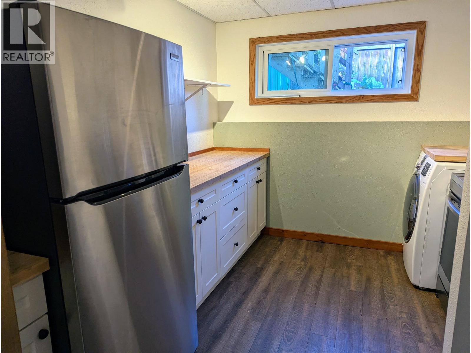 4256 BROADWAY Avenue, Smithers