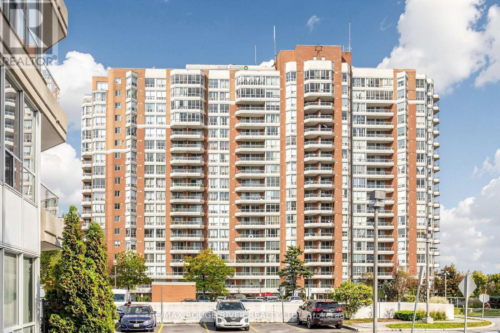 311- 430 McLevin Avenue, Toronto, ON photo 2
