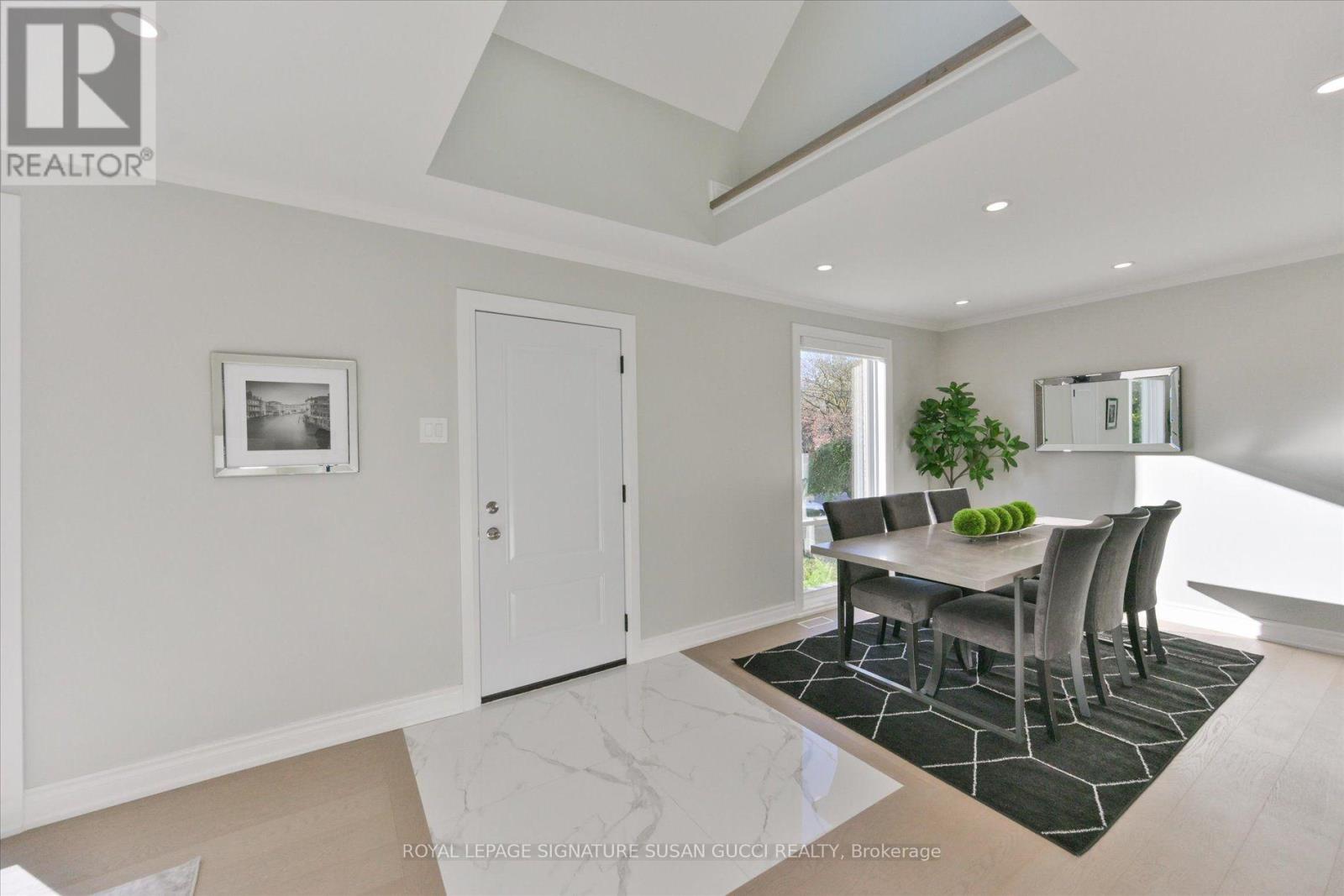 22 Holland Avenue, Toronto, ON photo 8