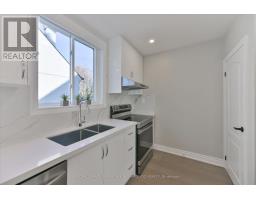 22 Holland Avenue, Toronto, ON M4B2C5 Photo 14